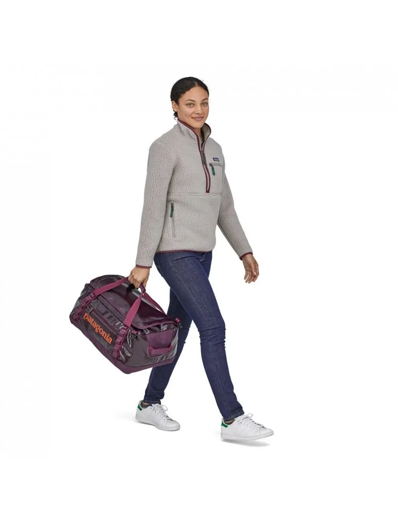 Patagonia Black Hole 40l Duffel Bag in Deep Plum